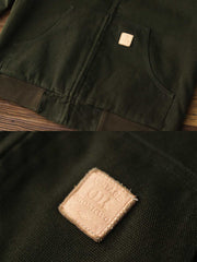 製品画像: J30ジャケットリバイバル版正面展示画像、高密度キャンバス生地とヴィンテージ感を強調。
詳細画像: 高密度16ozキャンバス生地とTALON真鍮ジッパー、左胸のレザータグディテール。