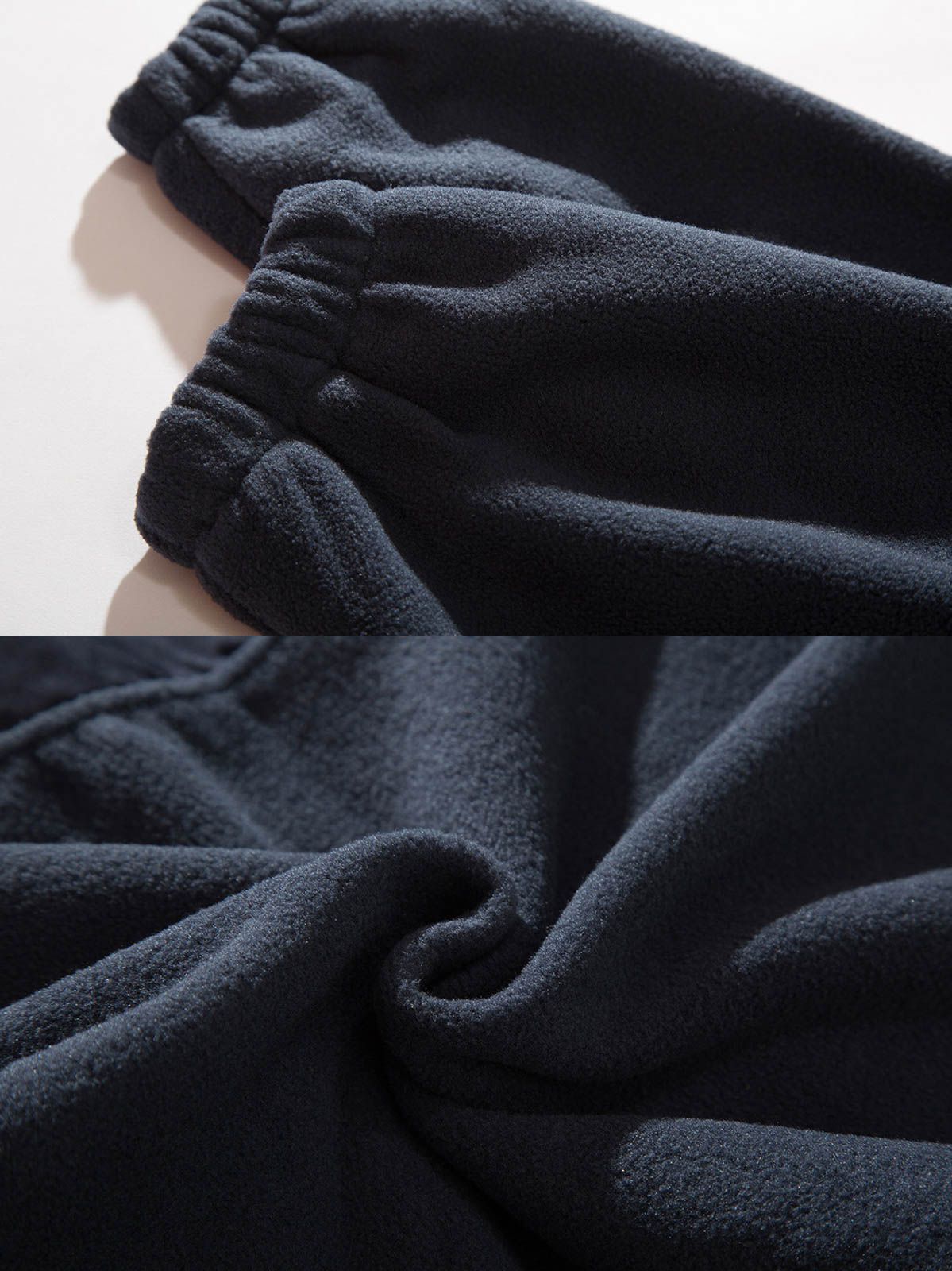 製品画像
「フード付き パッチワーク シープスキン風 パーカーの正面全体図。クラシックなアウトドアスタイルから着想を得たデザインで、大胆なパッチワークディテールとシープスキン風素材を使用。快適さとトレンドを融合し、寒さをしのぎつつ個性的なファッションを演出する冬の必須アイテム。」
詳細画像
「フード付き パッチワーク シープスキン風 パーカーのカンガルーポケットとパッチワークディテールのクローズアップ画像。登山服からインスパイアされた機能的なデザインで、収納性とアクセントを両立。柔らかなシープスキン風素材と防風ゴム仕様の袖口・裾で快適なフィット感を実現。」