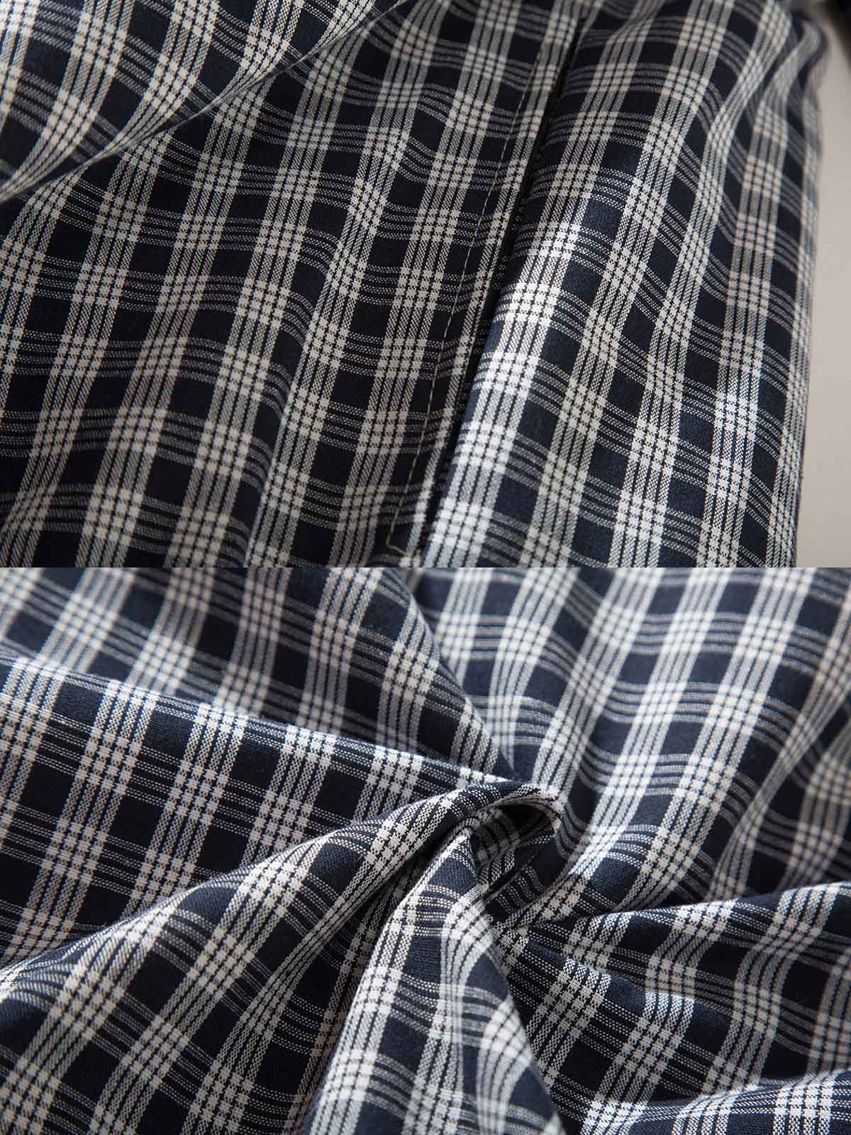 製品画像:
「リバーシブルスタンドカラージャケット表面ベージュの全体展示。シンプルで上品なベージュとヴィンテージ感あふれるチェック柄、2つのスタイルを簡単に切り替えられるデザイン。」
詳細画像:
「裏面のチェック柄と袖口の伸縮性デザインの特写。リバーシブルデザインによって、ヴィンテージ感と実用性が両立。」