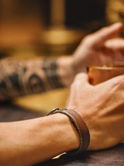 ヴィンテージ レザーブレスレット