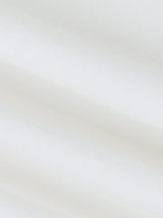 シャツの多ポケットデザインディテール特写