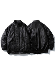 製品画像
"スタンドカラー厚手ライダースジャケット、クラシックなライダースデザインにモダンな要素を融合、内側に厚手の中綿を使用し、PUレザー外層に繊細なシボ加工が施された高級感のあるジャケット"
詳細画像
"スタンドカラー厚手ライダースジャケット、立体的なポケットと金属ジッパーのディテール、寒い季節にも最適な保温性と防風性を提供、上品なシボ加工で耐久性も抜群"