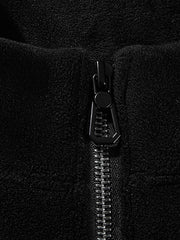 製品画像
"精緻なスタンドカラーのデザインとオリオンフリース素材の完璧な組み合わせ、秋冬シーズンに最適な柔らかく肌に優しいオリオンフリース素材、保温性と通気性に優れた快適なスウェット"
詳細画像
"オリオンフリース素材を使用したスタンドカラー ハーフジップ スウェット、温度調整可能なジッパー付き、防風性があり、寒い日でも快適な着心地を実現、柔らかく肌に優しい"