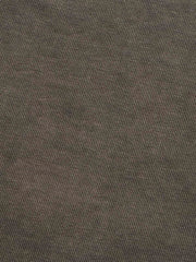 半袖Tシャツの切りっぱなしと植物染色のディテール