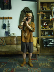 モデルが着用した竹葉柄配色プルオーバー長袖シャツの全身像