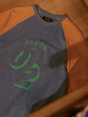 ヴィンテージラグランスリーブ配色半袖Tシャツの織りのディテール