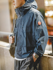 ハーフジップウィンドブレーカー