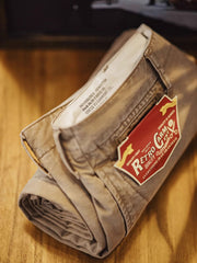 ワークスタイル カーキ スラックス パンツ