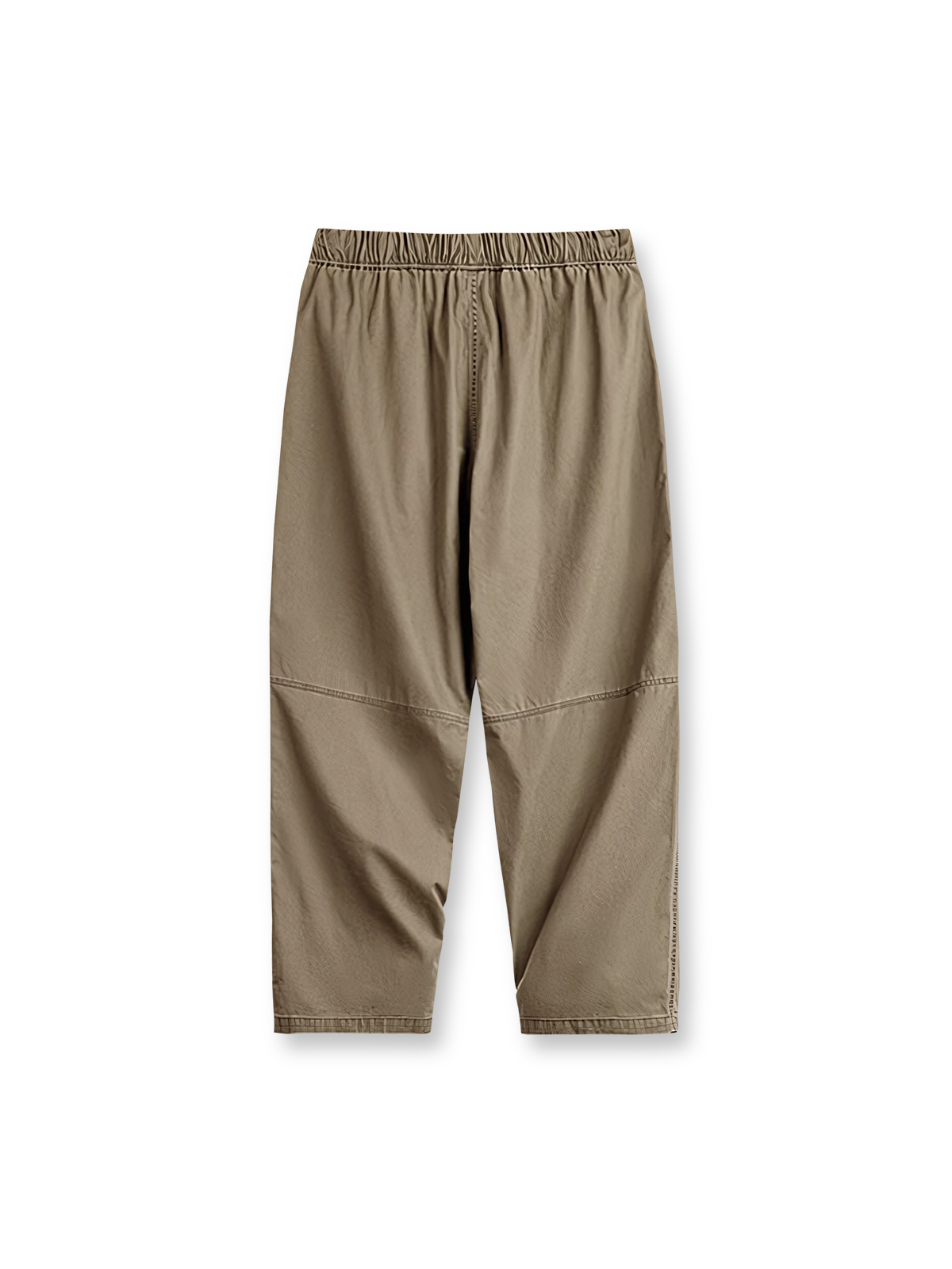 製品画像
大口ポケット ワイドカジュアルパンツ 実用性とスタイルを兼ね備えた、リラックスしたカジュアルな雰囲気を演出するレトロなワークパンツ。
詳細画像
大口ポケットとディテールが特徴的なワイドカジュアルパンツのクローズアップ。235g/mのコットンツイル生地を使用。