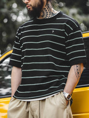 黒白 細いストライプ柄 Tシャツ