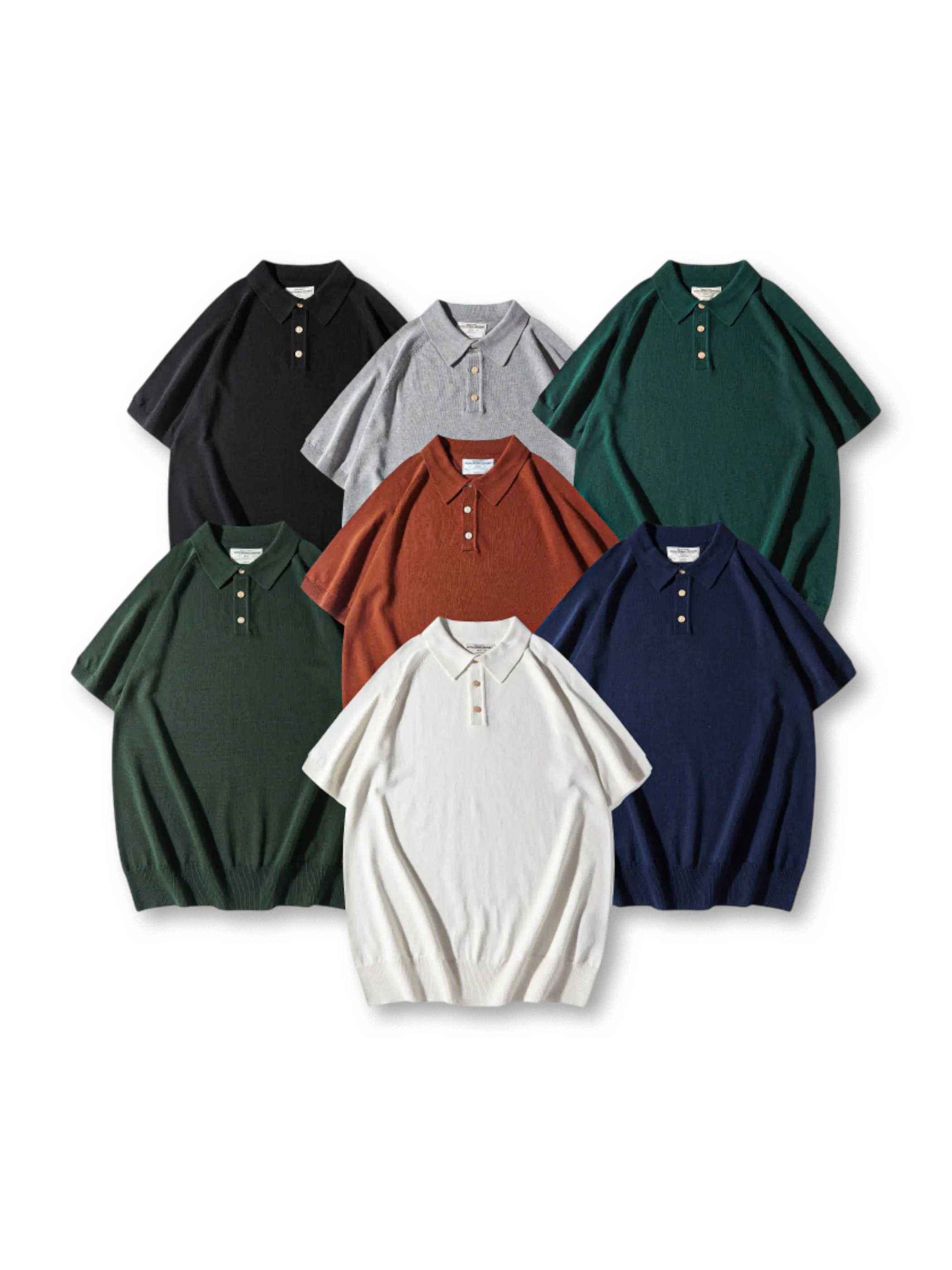 リブ編みの凹凸と七つ穴襟のディテールクローズアップ