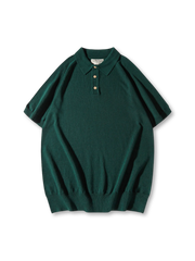 リブ編みの凹凸と七つ穴襟のディテールクローズアップ