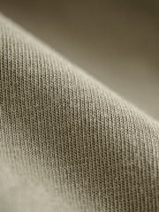 跳ねるアンテロープ刺繍発泡プリントTシャツ