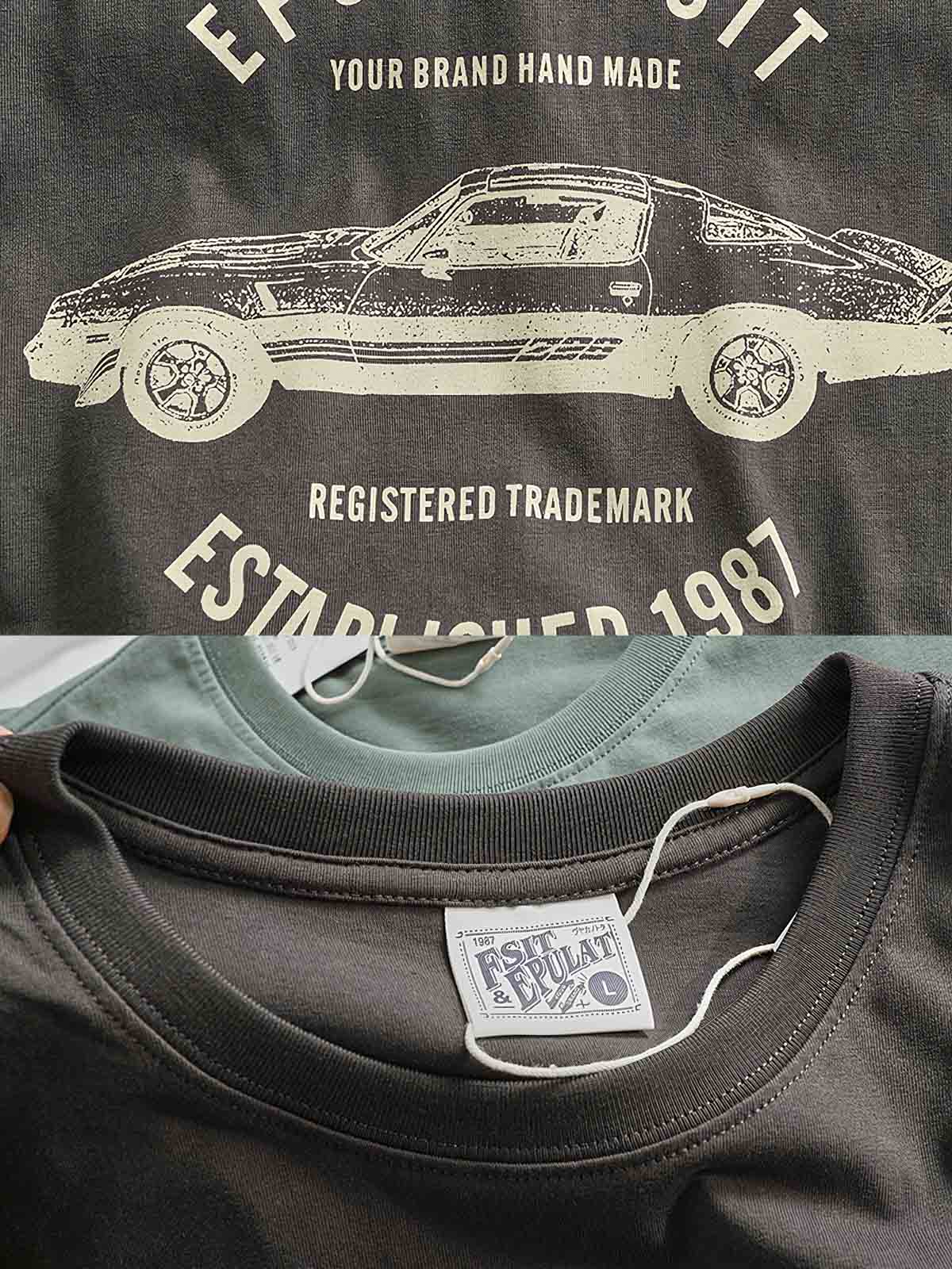 Tシャツのリブ付きクルーネックとレーシングエレメントプリントの詳細