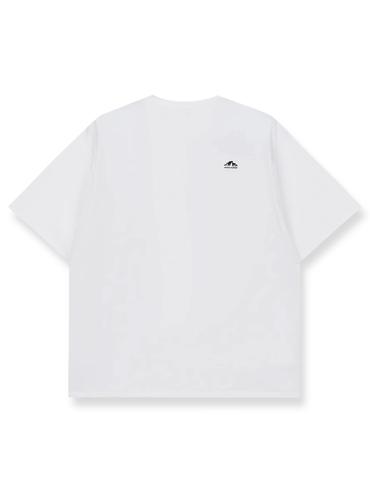 詳細画像: ファームイメージTシャツのディテール図、フロントプリントと背面のブランドロゴを展示