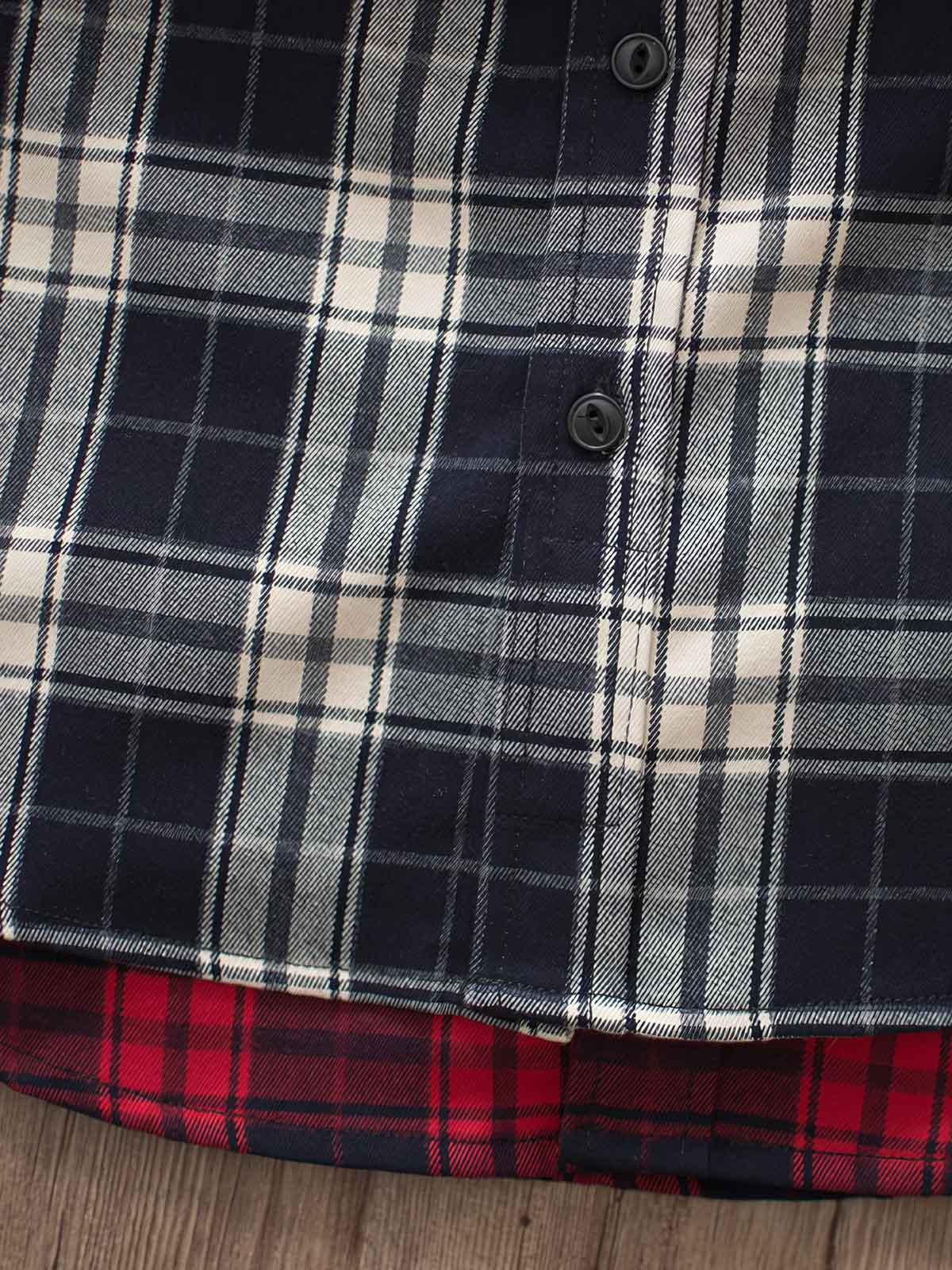 製品画像
「ヴィンテージ加工を施したチェック柄厚手シャツ全体のイメージ。クラシックなアメカジデザインと300gのTR混紡生地が特徴で、5色展開の豊富な選択肢を提供。」
詳細画像
「ツーポケットディテールとヴィンテージ加工チェック柄が施されたTR混紡生地のクローズアップ。滑らかな触感とフランネルのような暖かさを備えた300gの厚手素材。」