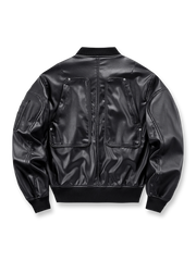 製品画像: ブラックパイロットレザージャケットの全体画像、高品質PUコーティングとクラシックなデザインが特徴
詳細画像: ジャケットの多機能ポケットと左袖のジップディテール、耐久性と実用性を強調