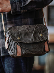 防水 メッセンジャー バッグ