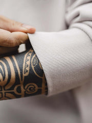 Bulldog刺繍ハーフジップスウェット