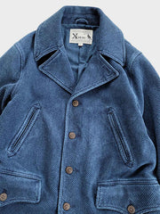 詳細画像: ジャケットの牛角ボタンと藍染め生地のディテール