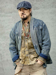 モデルが藍染刺し子パッチワークはんてんを着用したスタイリング画像