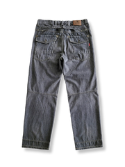 立体裁断 ストレート デニムパンツ