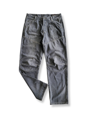 立体裁断 ストレート デニムパンツ