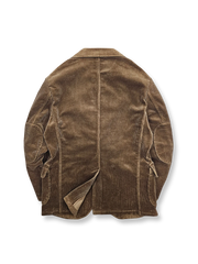 製品画像
クラシックなコーデュロイ素材のアメリカンヴィンテージスタイル ハンティング ブレザーの正面全体画像。天然本角ボタンとスリムフィットデザインが特徴。
詳細画像
コーデュロイ素材の繊細な畝のテクスチャと天然本角ボタンのディテールをクローズアップした画像。上品な質感とヴィンテージ感を強調。