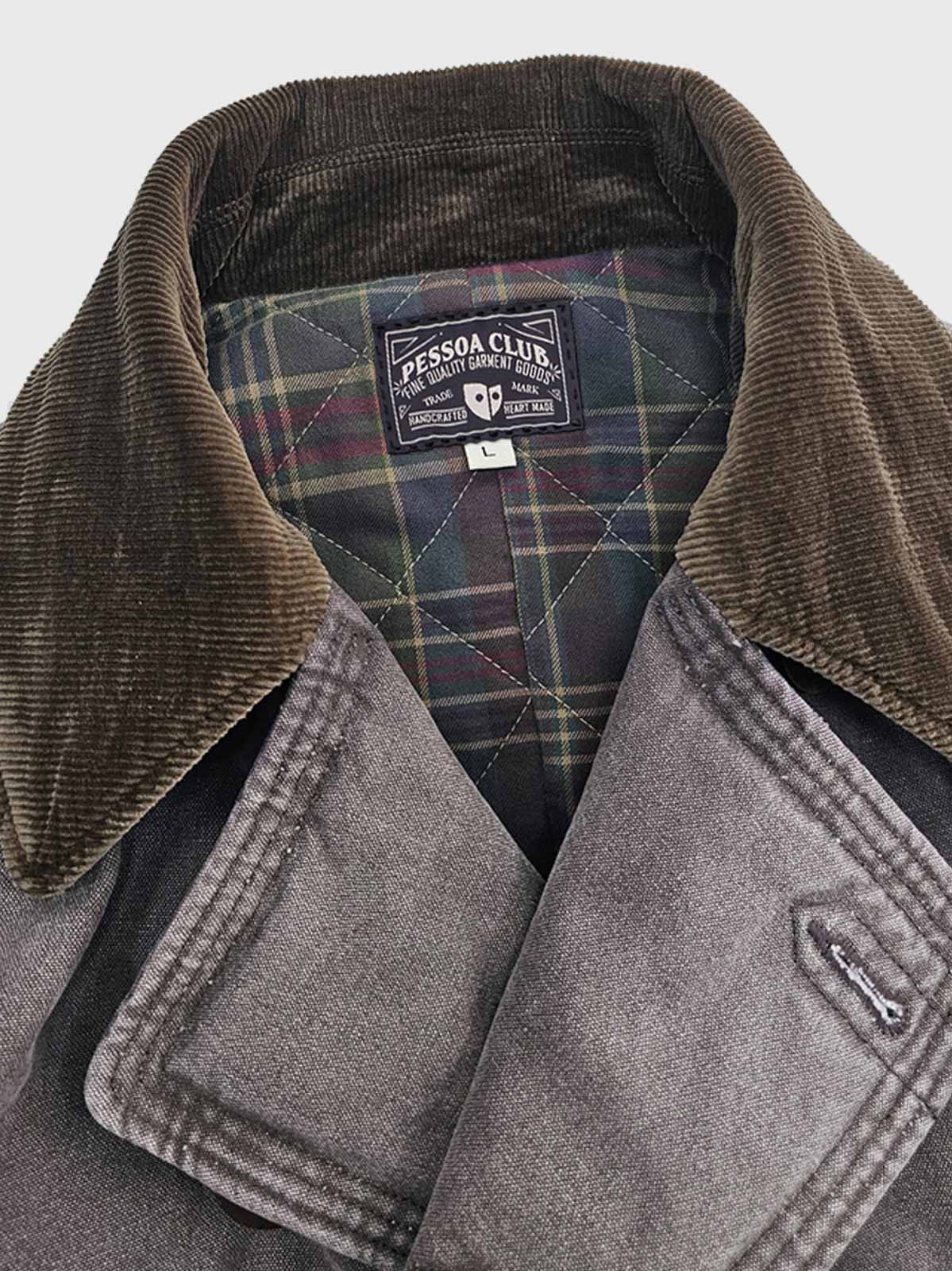 製品画像: ヴィンテージワーク風のダブルブレストジャケット全体像。独特な抜染加工が施され、天然焼き角ボタンがポイントの個性的なデザイン。
詳細画像: 焼き角ボタンとヴィンテージ加工のディテール。唯一無二のテクスチャーと風合いが感じられる仕上がりで、クオリティの高さが表現されています。