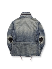 製品画像ALT代替テキスト
ヴィンテージアメリカンスタイルのM65ミリタリーフィールドデニムジャケット、タフな印象を与える多ポケットデザインと独特なウォッシュ加工が特徴。
詳細画像ALT代替テキスト
M65ミリタリーフィールドデニムジャケットのディテール、ウォッシュ加工で個性的な風合いを表現したポケット配置。