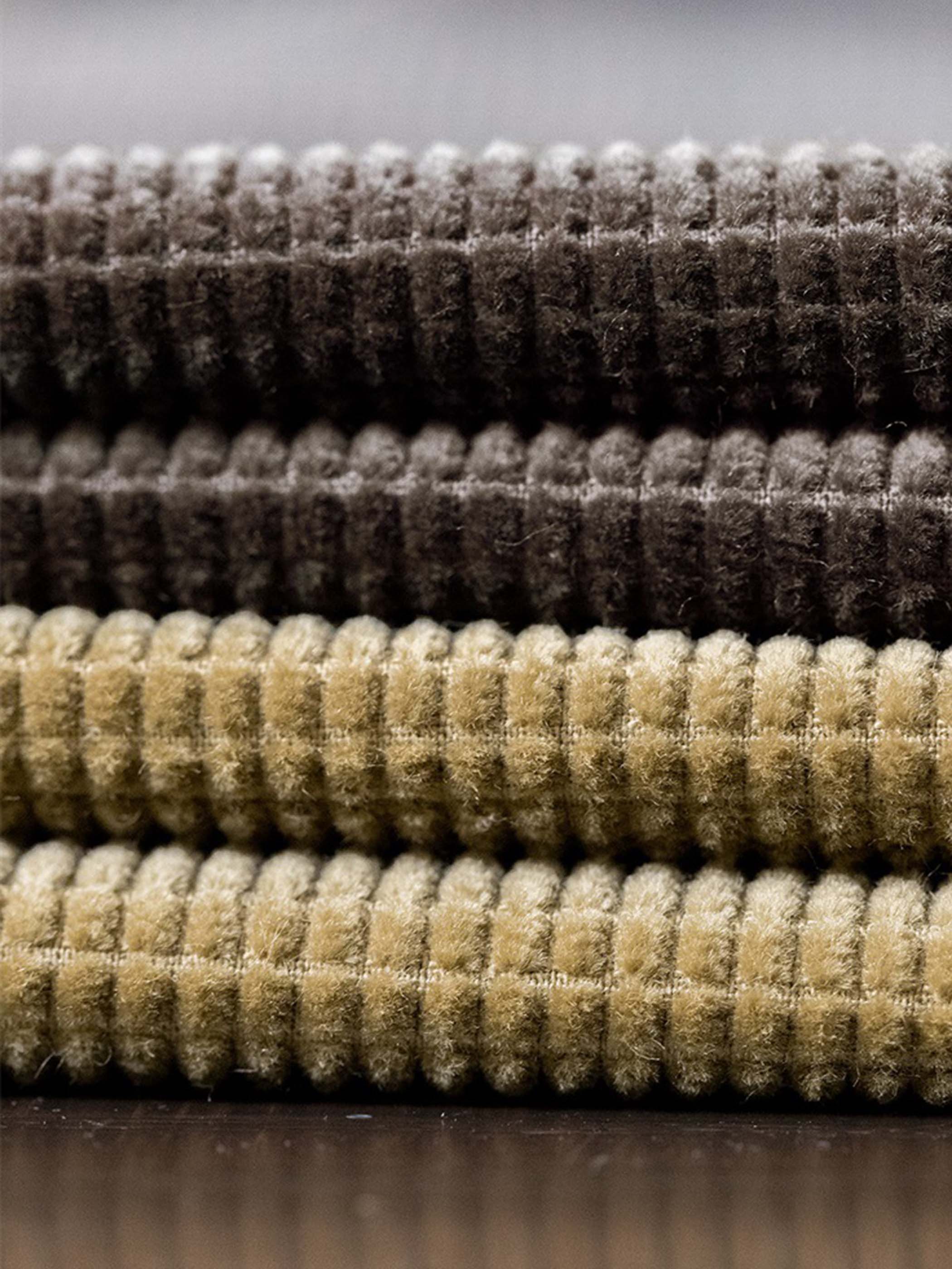 8ウェールコーデュロイの生地テクスチャー特写