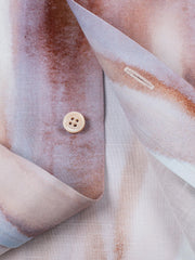 白地に赤い抽象柄 アロハシャツ