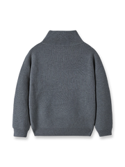 製品画像
"レザーラベル ハーフジップ ハイネック ニット、シンプルで上品なデザイン、精巧な立ち襟とハーフジップポロカラーで調整可能、リブ編みでフィット感と快適さを提供"
詳細画像
"レザーラベル ハーフジップ ハイネック ニットのディテール、二重リブ編みで暖かさを提供、袖口と裾のリブ編みが伸縮性を高め、レザーラベルがディテールに高級感を加えた洗練されたデザイン"