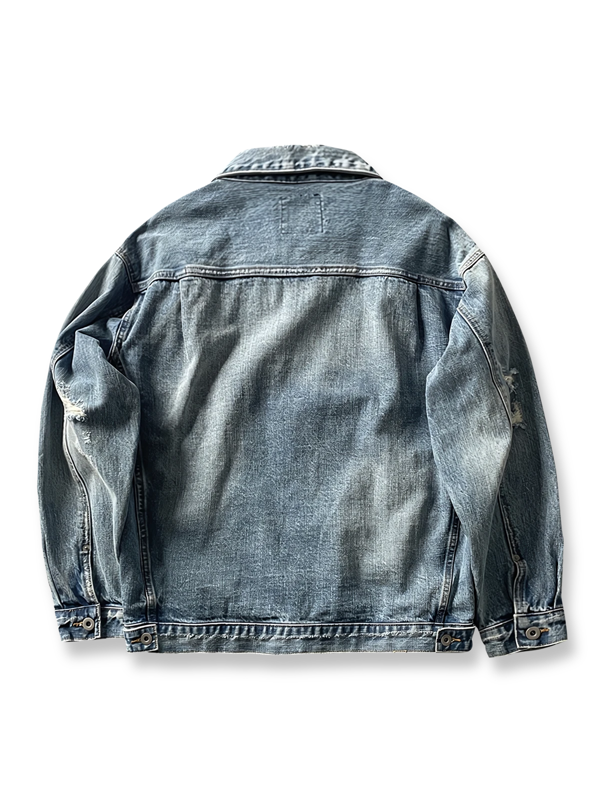 製品画像: ジャパンテイストのハンドメイドヴィンテージデニムジャケットの全体画像、クラシックで独特な風合いが際立つ。
詳細画像: デニムジャケットの手作業による擦れ加工とダメージウォッシュディテール、ヴィンテージ感を強調。
