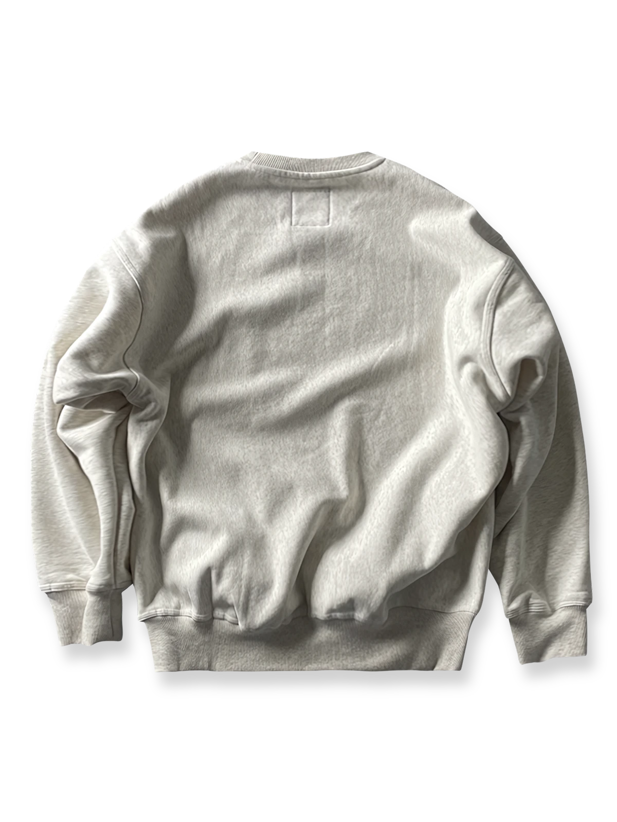 製品画像: ライムイエロー起毛裏起毛スウェットシャツの正面画像、快適で暖かいデザインが特徴。
詳細画像: 胸ポケットと起毛生地のディテール画像、柔らかな質感が際立つ。