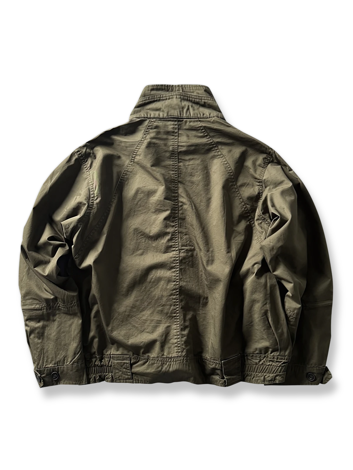 製品画像: オレンジカラーのダブルスタンドカラーワークジャケットの正面画像、実用的でスタイリッシュなデザインが特徴。
詳細画像: 袖部のジッパーポケットとスタンドカラーデザインのディテール画像、ワークスタイルを強調。