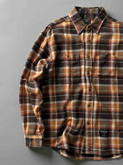 製品画像:
アメカジヴィンテージチェック柄ヘビーウェイトシャツ全体画像、秋冬向けの高い保温性とクラシックデザイン。
詳細画像:
両胸ポケットとチェック柄のディテール、ヴィンテージ感漂うデザイン。