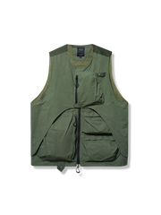 立体ポケット付き多機能ベスト