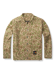 迷彩柄が目を惹く、ミリタリージャケット