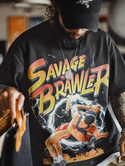 迫力あるレスリングムーブにインスパイアされたグラフィックプリントTシャツ