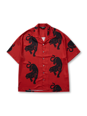 パンサー柄が大胆にプリントされた半袖アロハシャツ