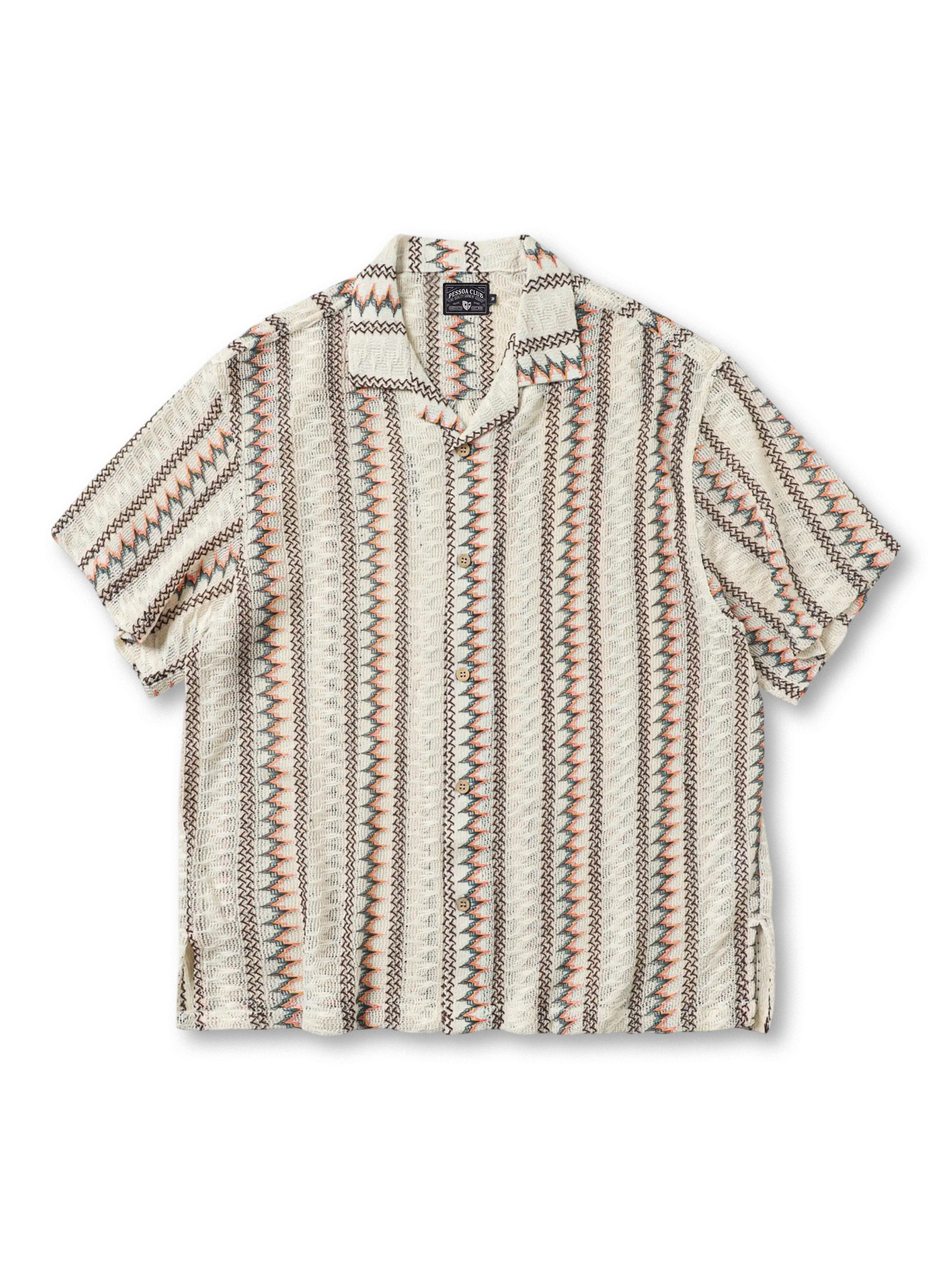 ジグザグストライプのオープンワークが映える軽やかニットシャツ