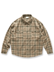 フランネル加工が映えるチェック柄長袖シャツ