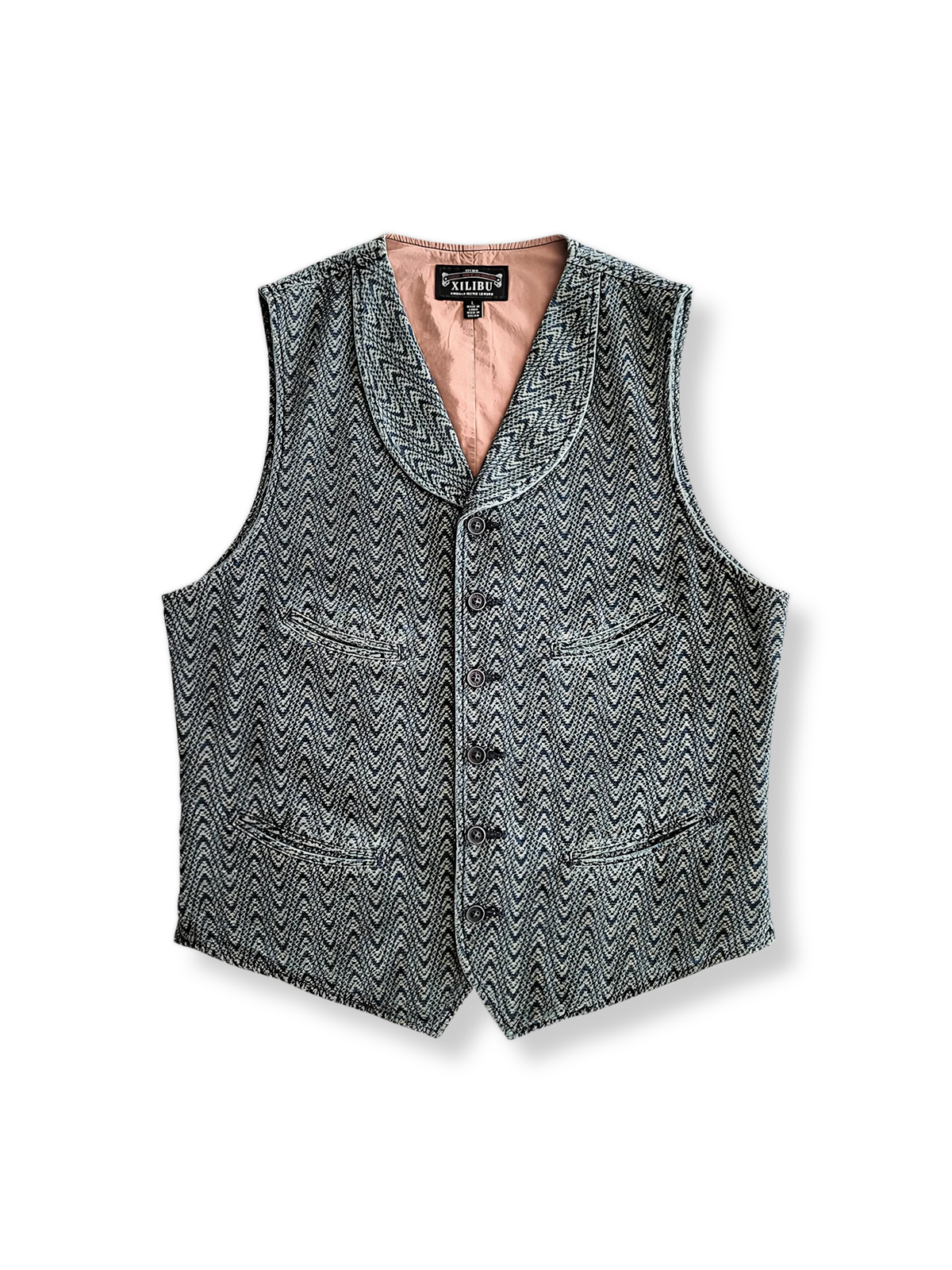 ショールカラーと実用ポケットが特徴のアメリカンヴィンテージベスト。