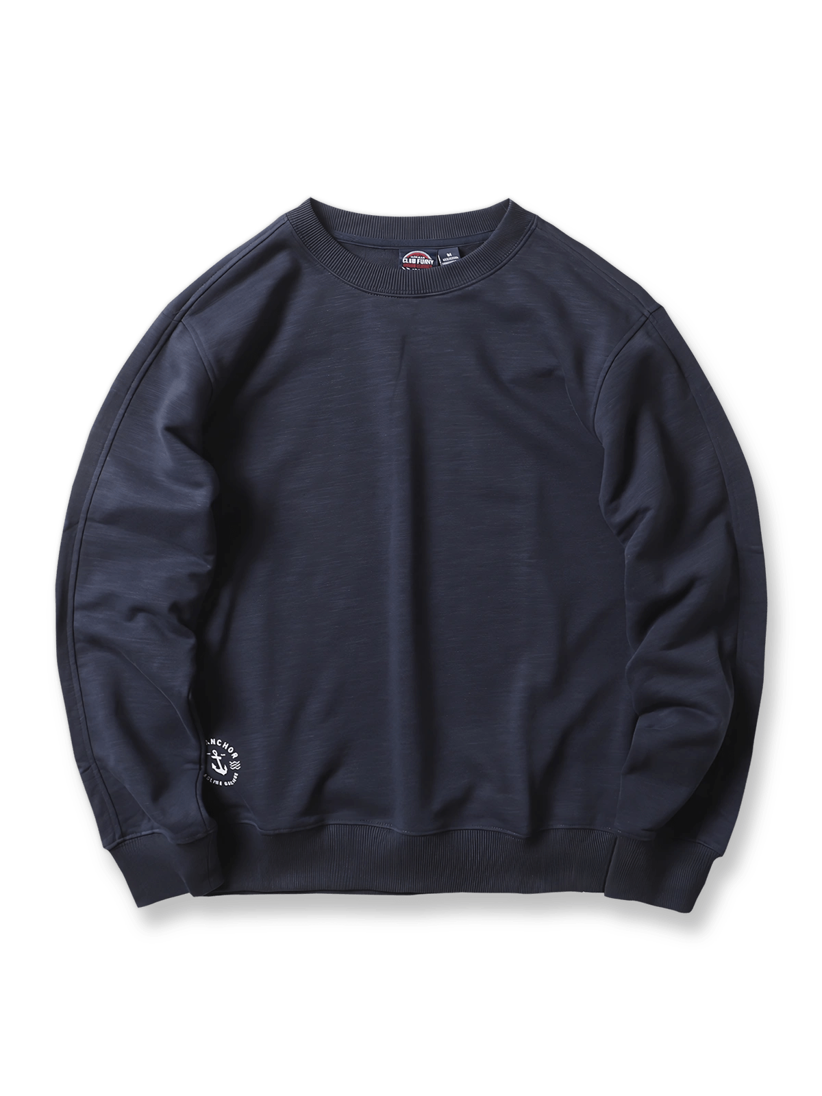 ネイビーのアンカー柄エンブレムが映える長袖クルーネックスウェットシャツ
