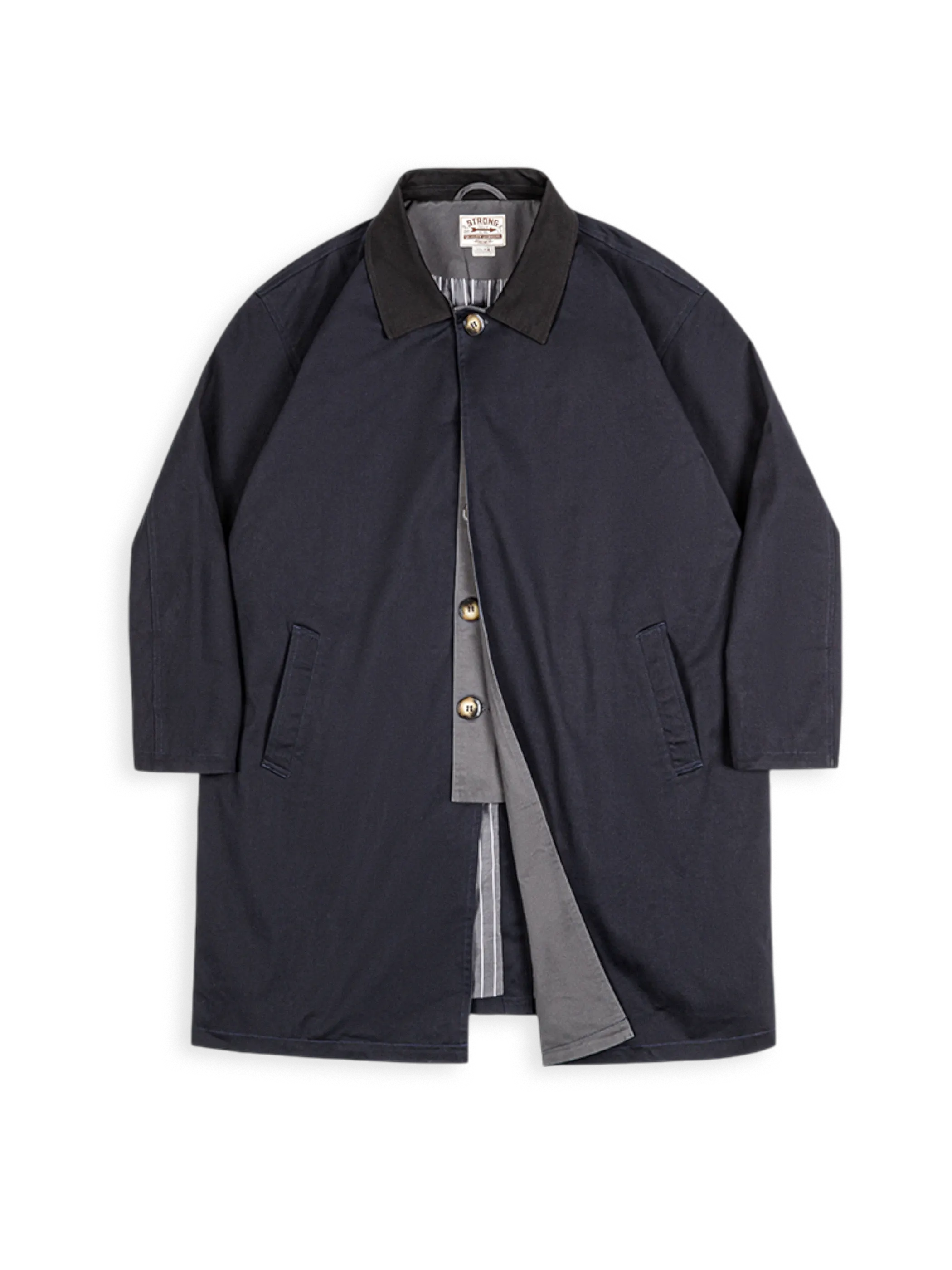 アーミーグリーンのバルマカーンコート製品イメージ