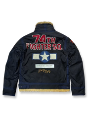 第74戦闘飛行中隊刺繍入りのリバイバル版B3フライトジャケット。