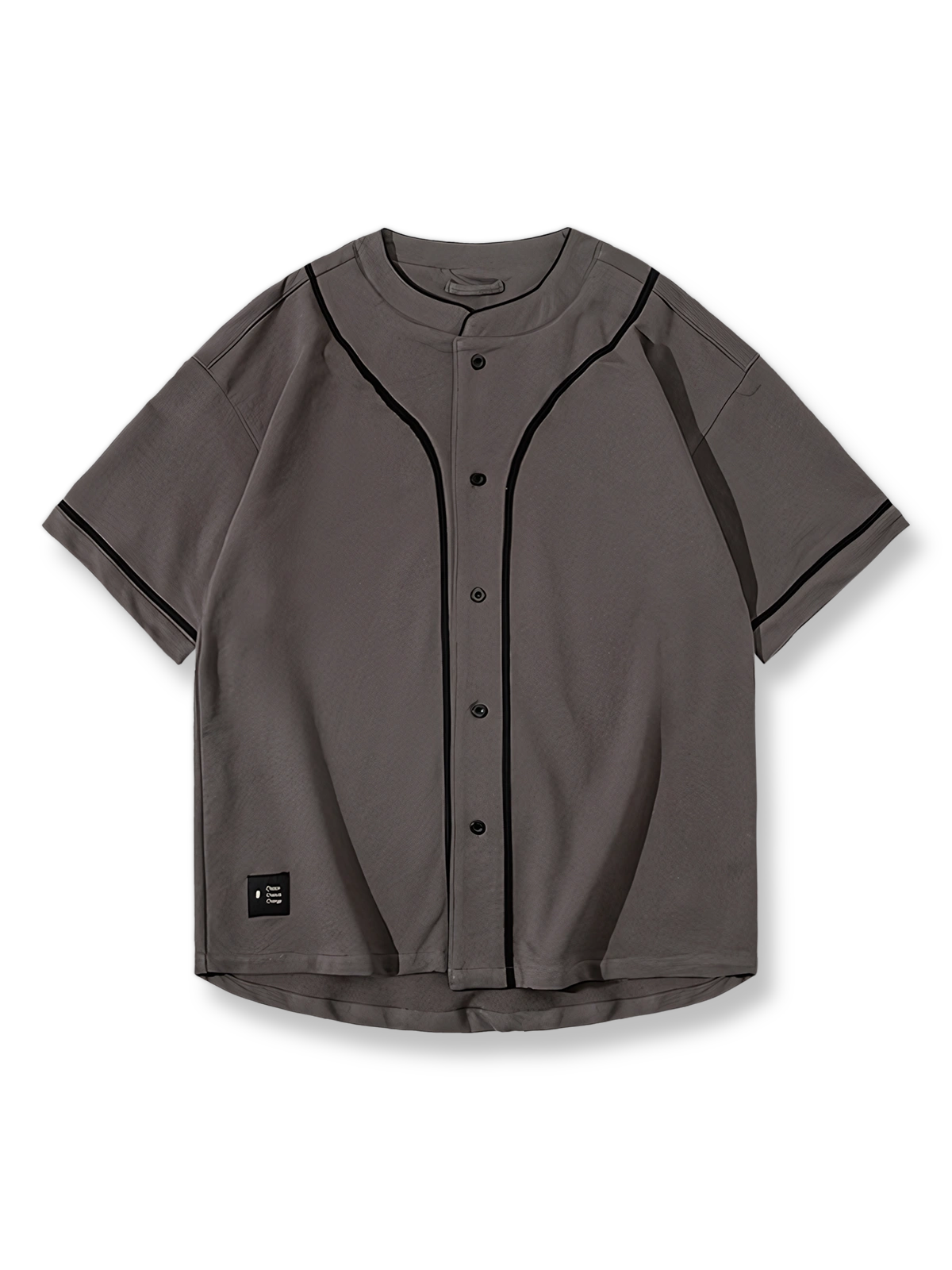 ベースボールカラーとボタンフロントが特徴のルーズフィットカーディガンTシャツ。