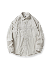 ビッグポケットとステッチ補強が特徴の100%コットンワークシャツの全体像。