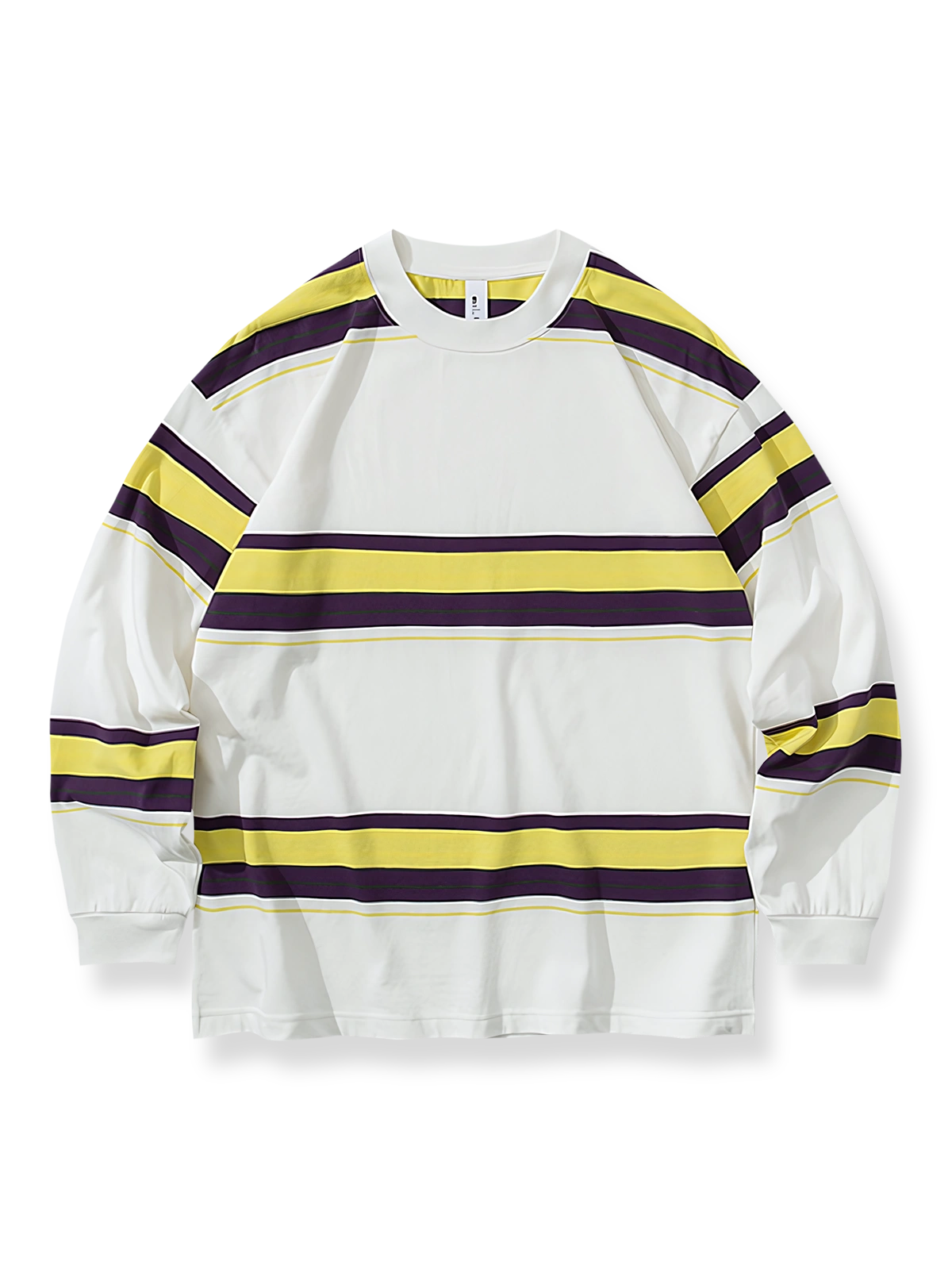 バイカラーストライプと小さめクルーネックが特徴のコットン長袖Tシャツ。